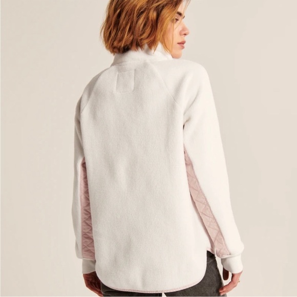 Abercrombie Asymmetrical Snap-Up Fleece Sweater - Picture 6 of 7